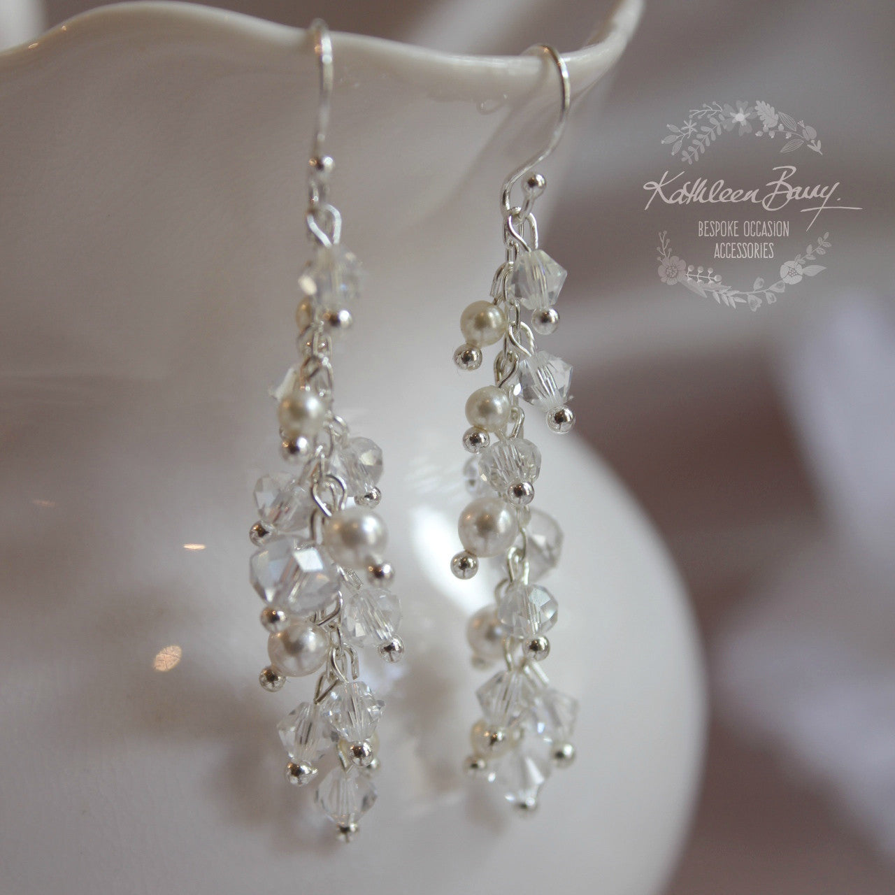 Vintage Pearl Cluster Earrings.clip on Earrings.faux Pearl,swarovski Crystal.  - Etsy